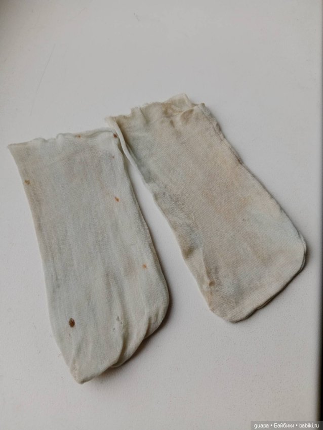 Антикварные носочки для куклы