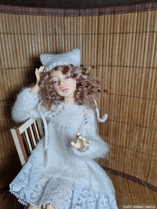 Парик на куклу Птичка Лора натуральный (фото 8)