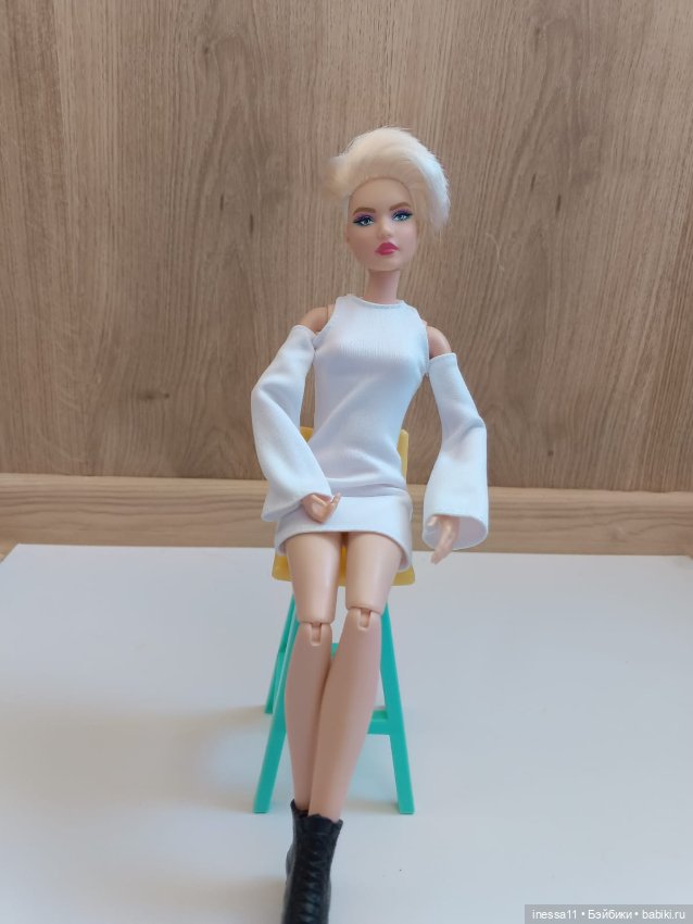 Барби Андра на теле Беллатрисы (фото 2)