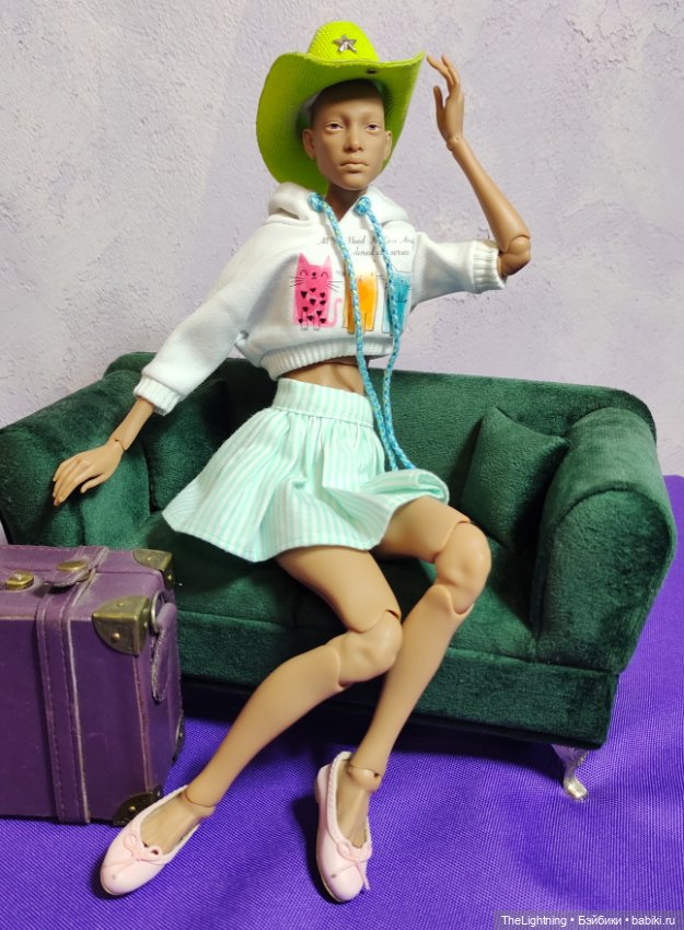 Продам Amicus Kiddos Rubi 1/6