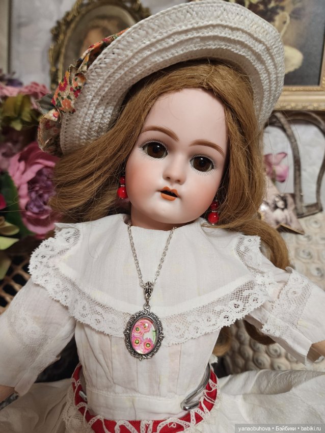 Антикварная куколка Хандверк 79, рост 45 см