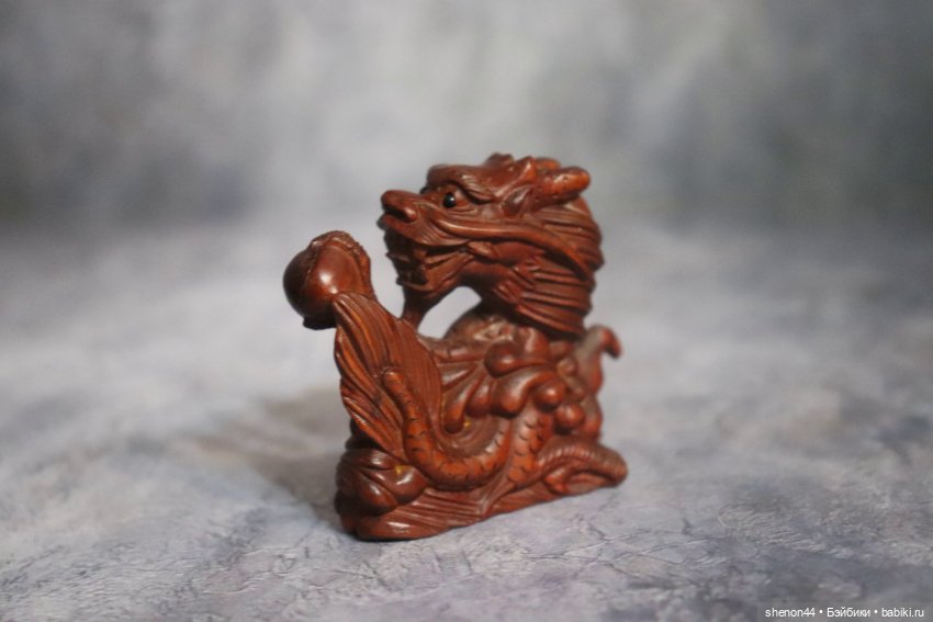 Нэцкэ, окимоно "Дракон в волнах" (фото 2)