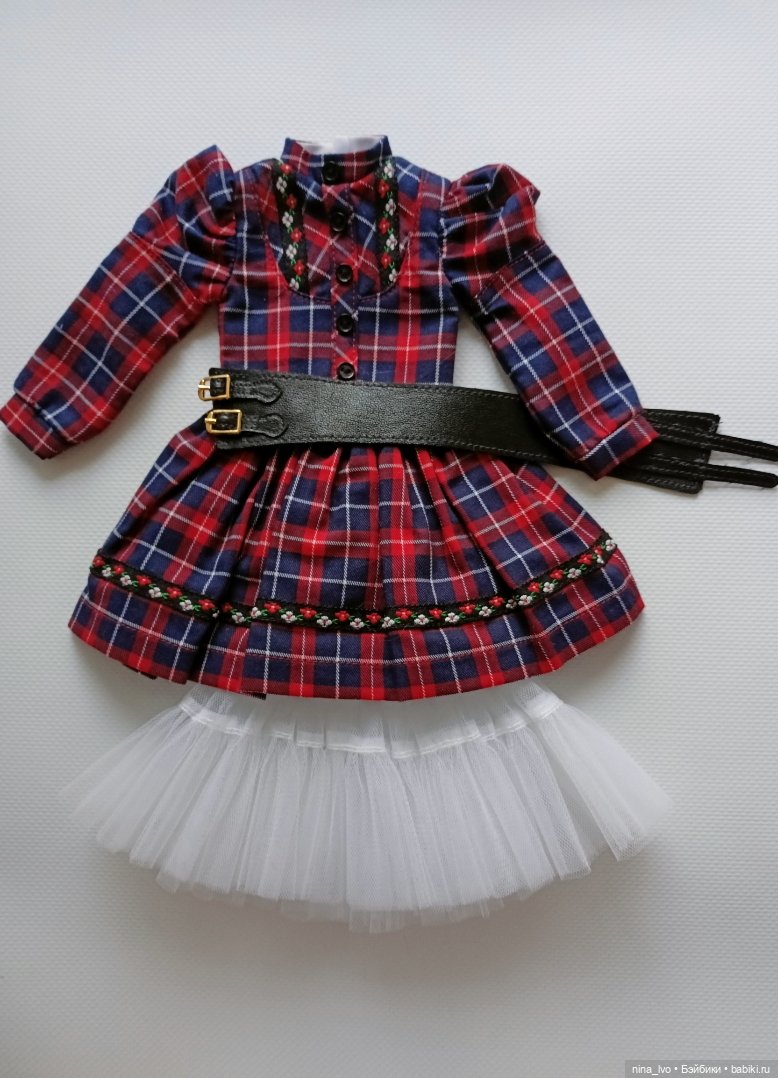 Частичный аутфит куклы Ruby Red ( Руби Ред) Патриция