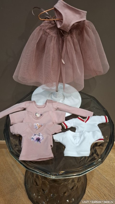 Футболка, юбка и трусики на девочек 1/4 (фото 8)