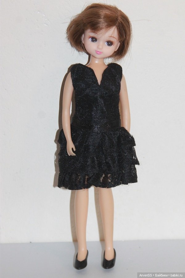 Ликка 4 поколения без дырочек в ушах