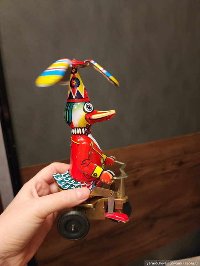 Заводные репро игрушки, 2016г