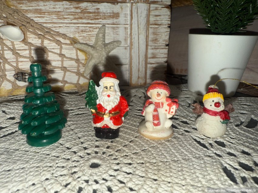 Лот новогодней миниатюры — Книги (фото 2)
