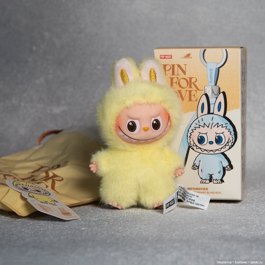 Labubu Pin for love — Коллекционные фигурки (фото 4)