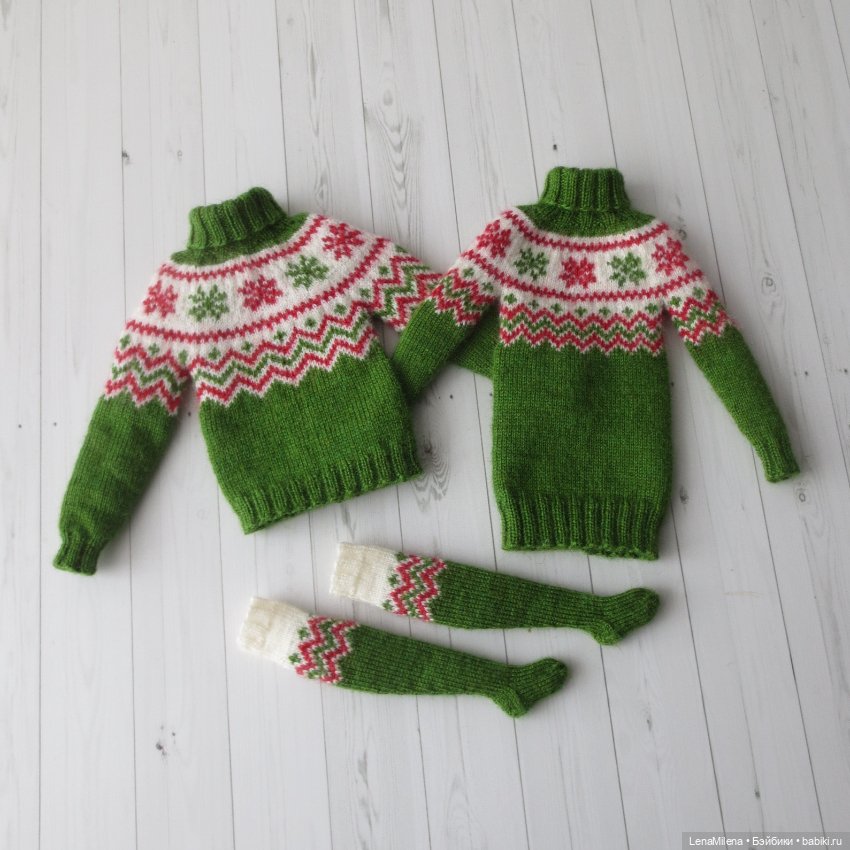 Новогодний комплект для Barbie (фото 2)