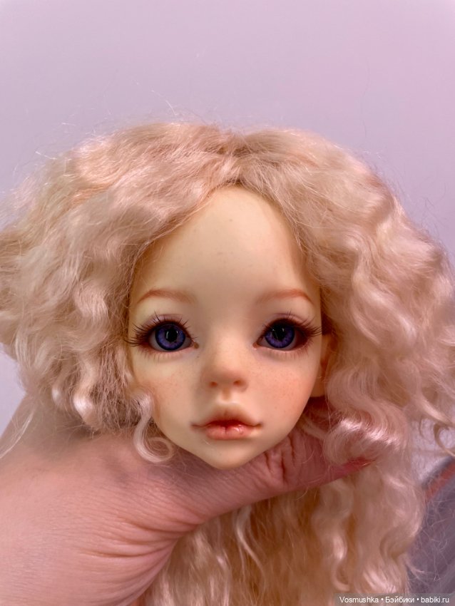 DIM Larina голова с мейком + глаза + парик