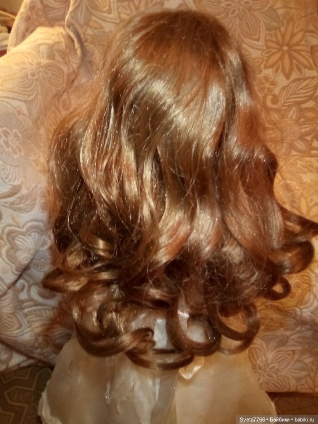 Красивый парик для большой куклы от авторов Левениг, Ляйхт, Оранж на ОГ от 42 до 46 (фото 2)