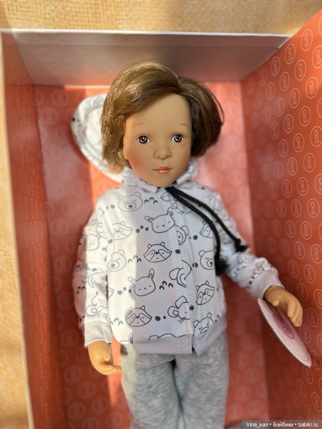 Финуш Чарльз (Finouche Charles)