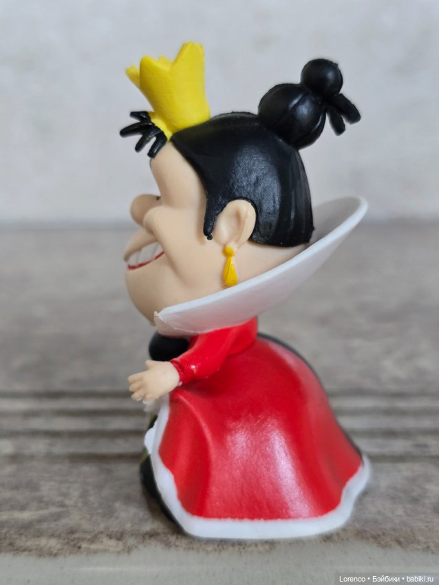 Королева "Алиса в стране Чудес" (фото 4)