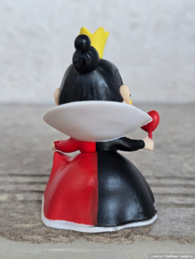 Королева "Алиса в стране Чудес" (фото 3)