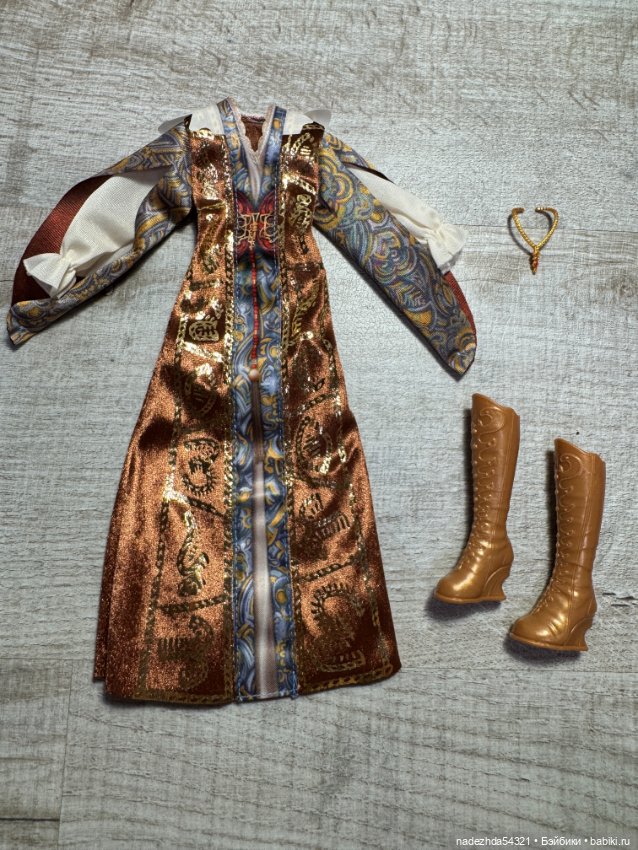 Аутфит Барби Мадам Моррибль (4)