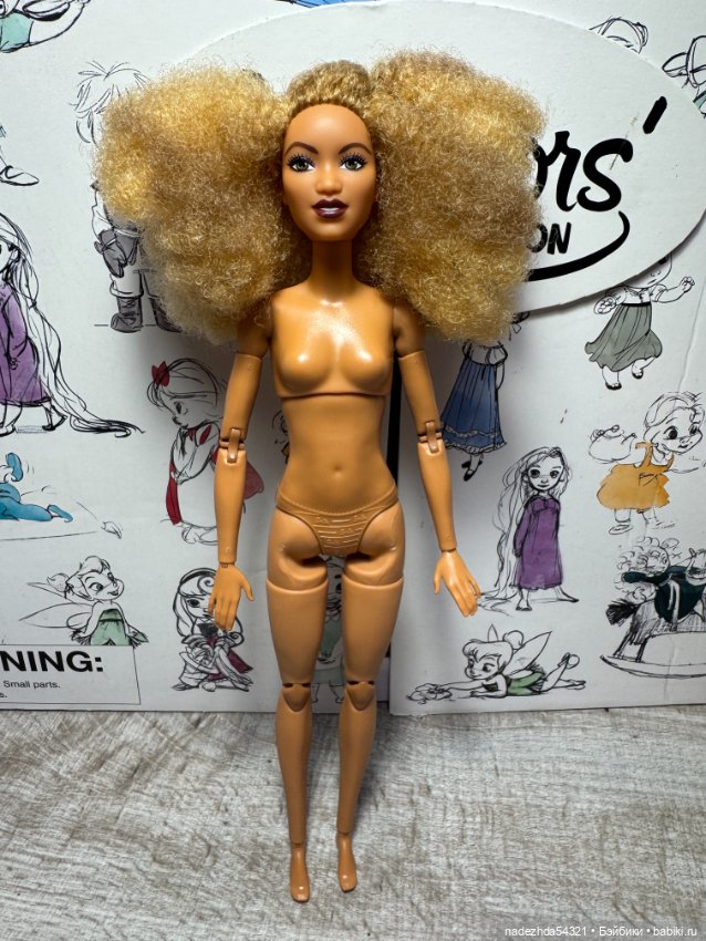 Барби от Марни Сенофонте на теле йоги