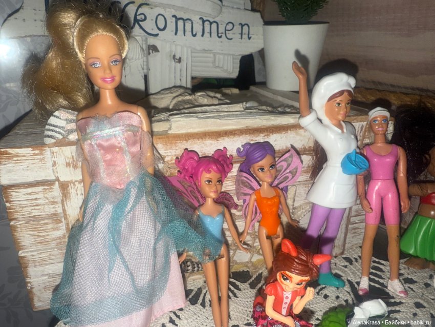 Лот маленьких кукл — Игровые куклы (фото 2)