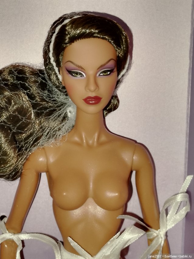 Fashion royalty Style Lab (2020 Convention) Isha Body of Work NIB (кукла B)