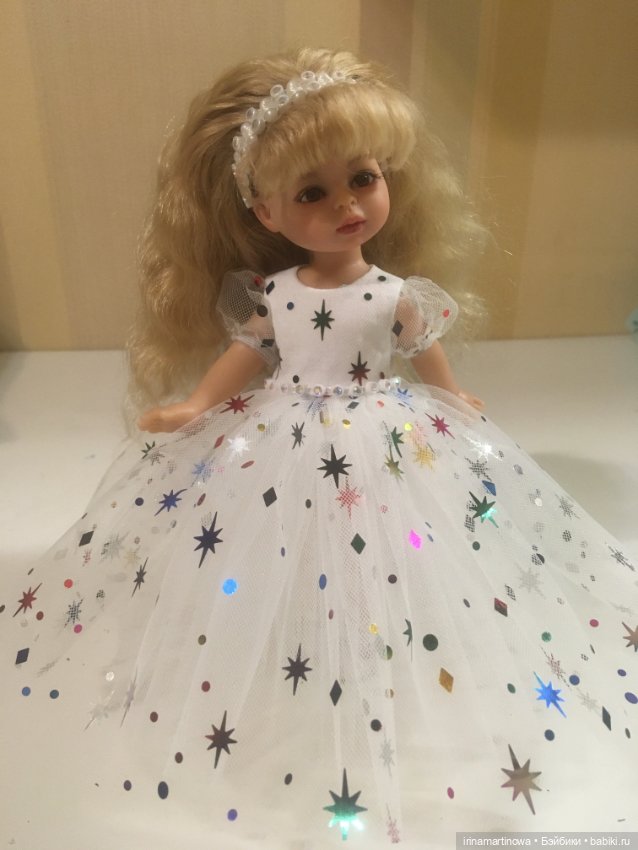 Paola Reina (21 см) белое платье (фото 4)