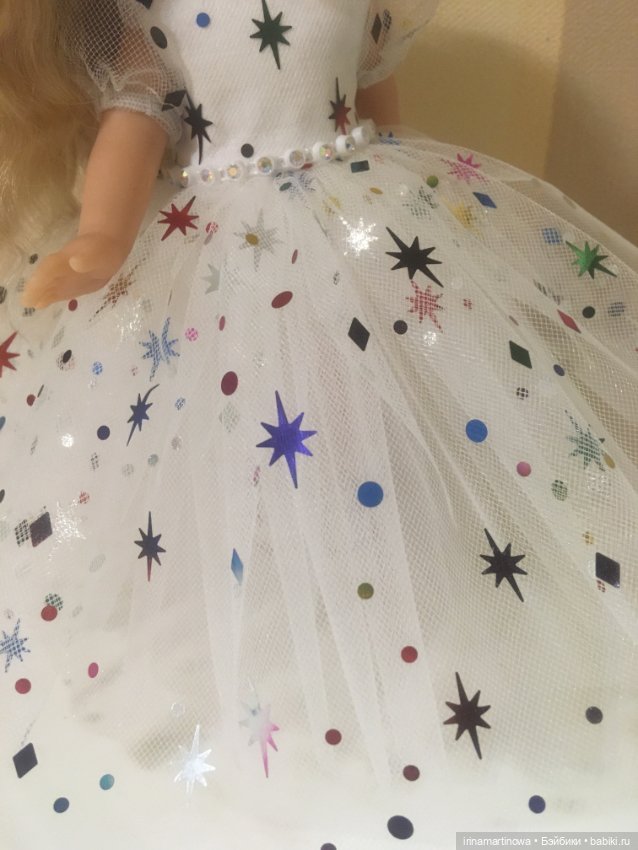 Paola Reina (21 см) белое платье (фото 8)