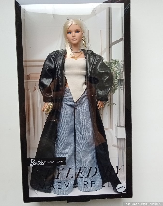 Кожаный плащ черный Барби Barbie Styled By Maeve Reilly обувь украшения (фото 5)