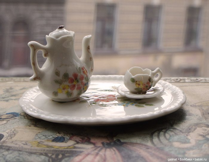 Старинный фарфоровый сервиз для куклы (фото 7)