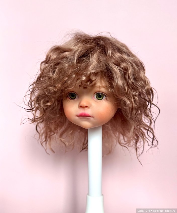 Парик для кукол Паола Рейна