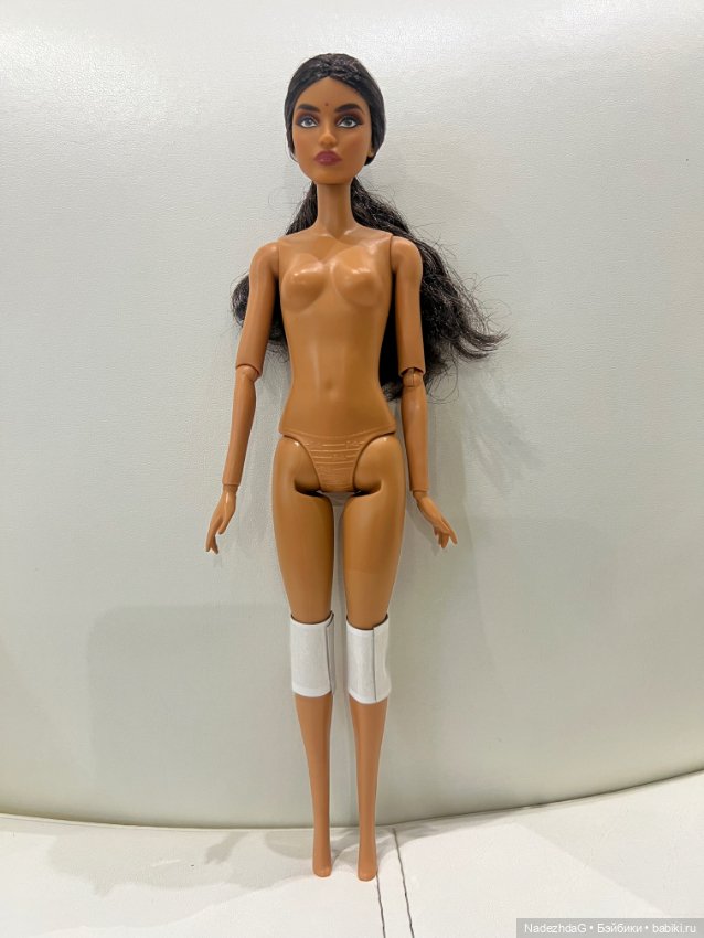 Барби Дивали нюд Diwali Doll by Anita Dongre (фото 9)