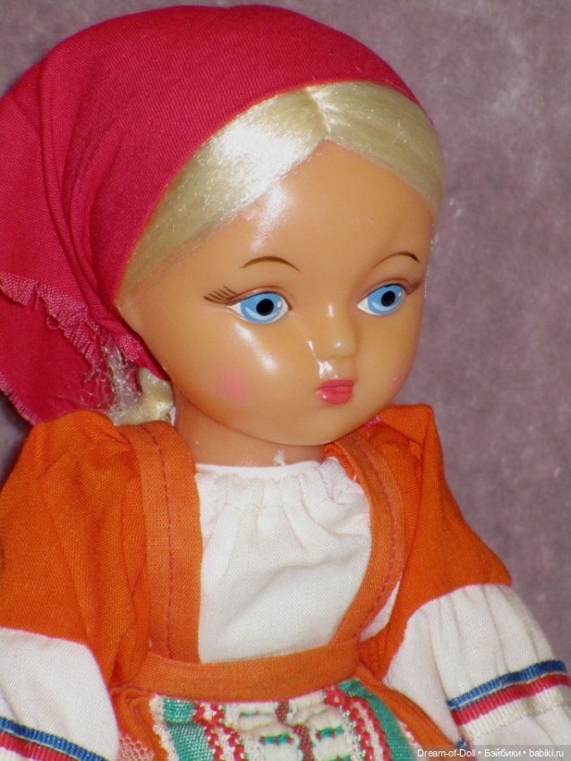 Анюта Кукла-грелка на чайник