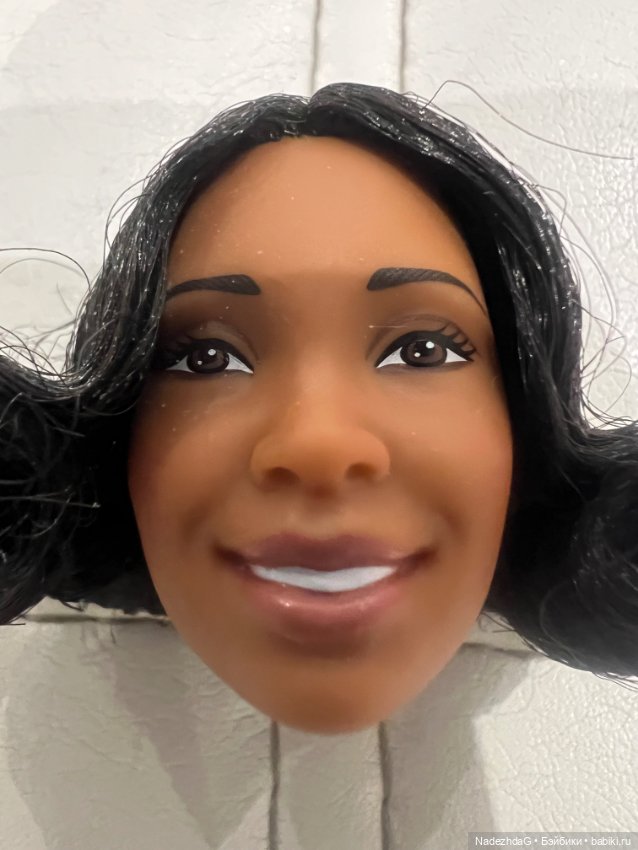 Голова Барби Бесси Колман (фото 10)