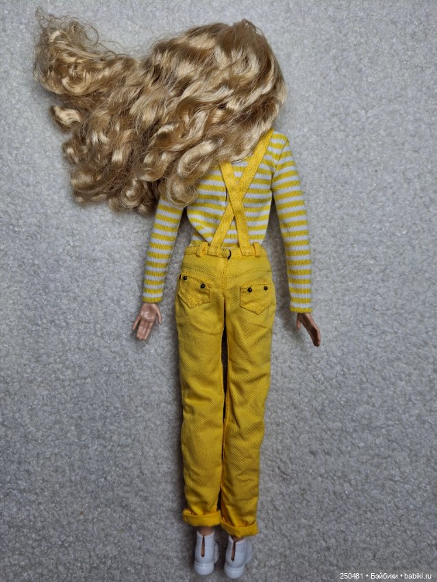 Набор на барби — Одежда для кукол (фото 6)