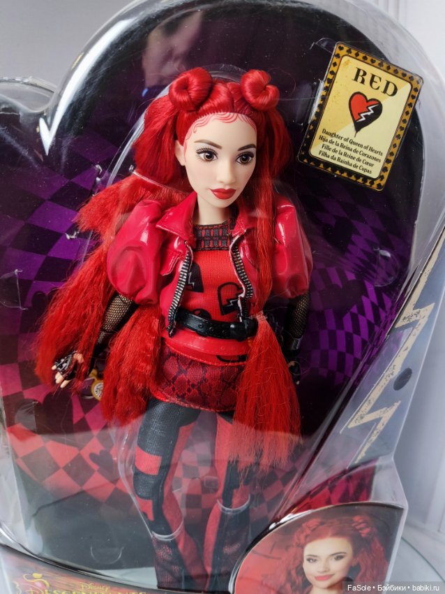 Disney Descendants: The Rise of Red, Red (фото 3)