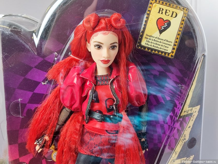 Disney Descendants: The Rise of Red, Red