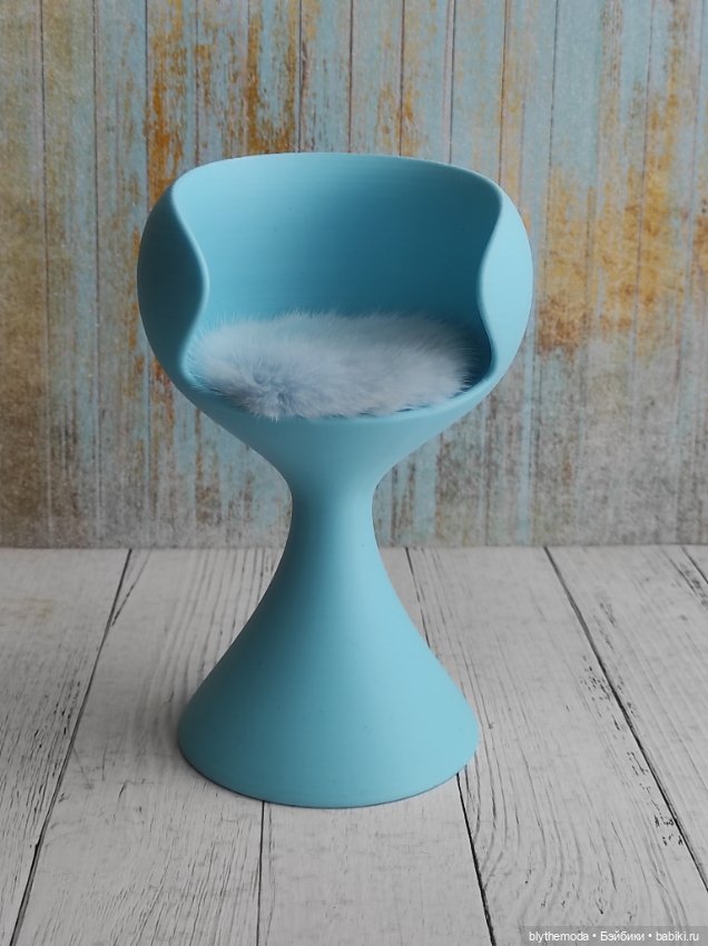 Стул для фотосессий для куклы ростом до 20 см (фото 4)