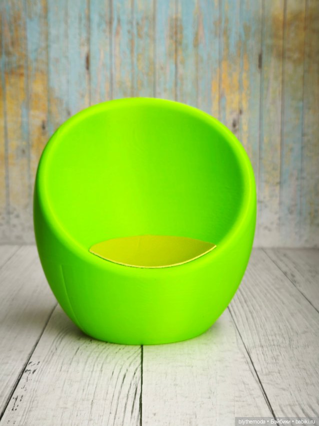 Овальное кресло для куклы ростом до 20 см (фото 2)