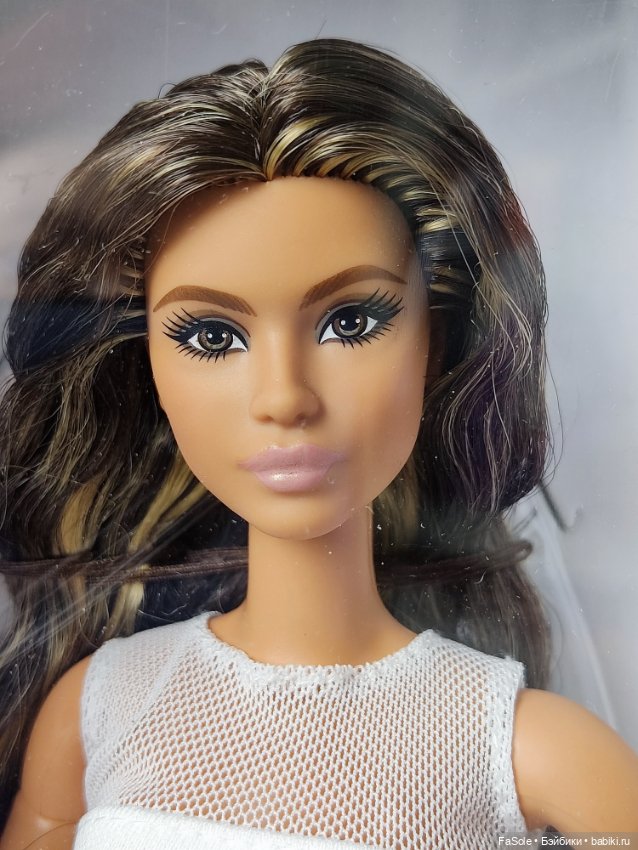 Barbie looks Модель № 1 Лина (фото 3)