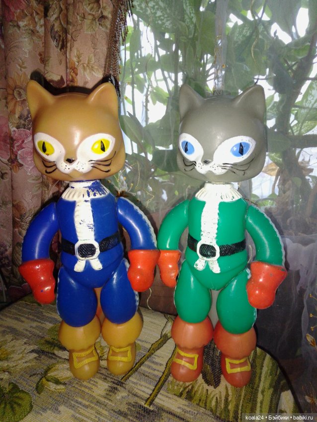 Игрушка Кот в сапогах, дутыш