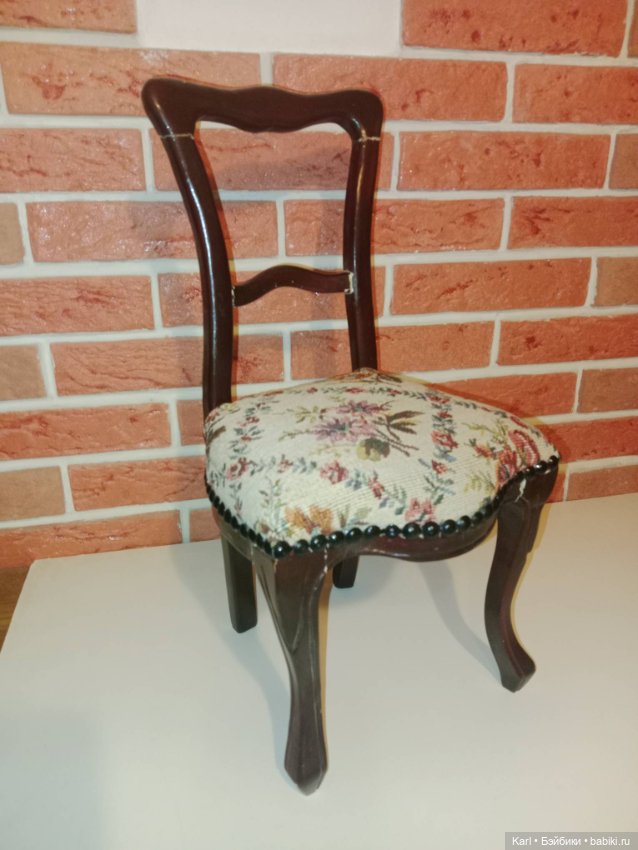 Мягкий стул для больших кукол. Винтаж