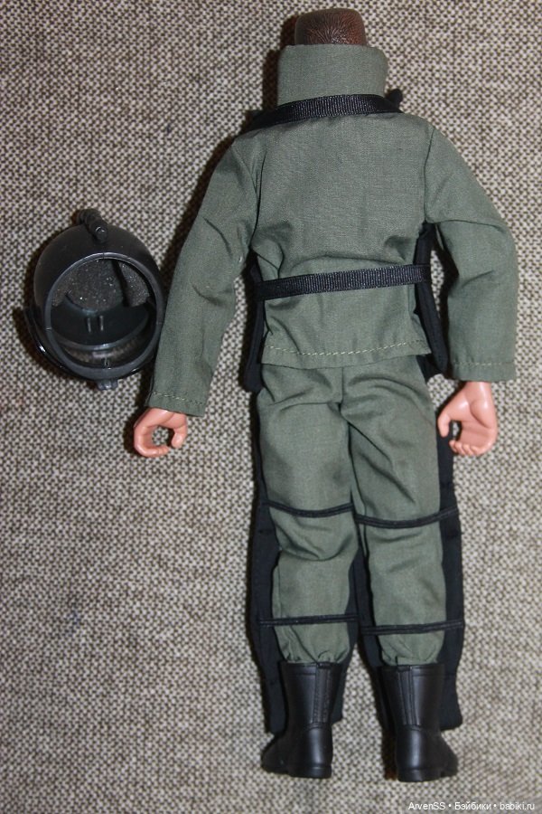 Брутальный экшен-парень G.I. Joe Bomb Disposal компании Hasbro (фото 6)