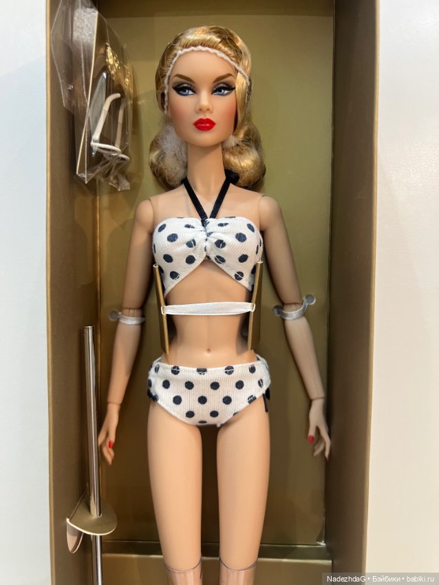 Aloha Waikiki Victoire Roux базовая