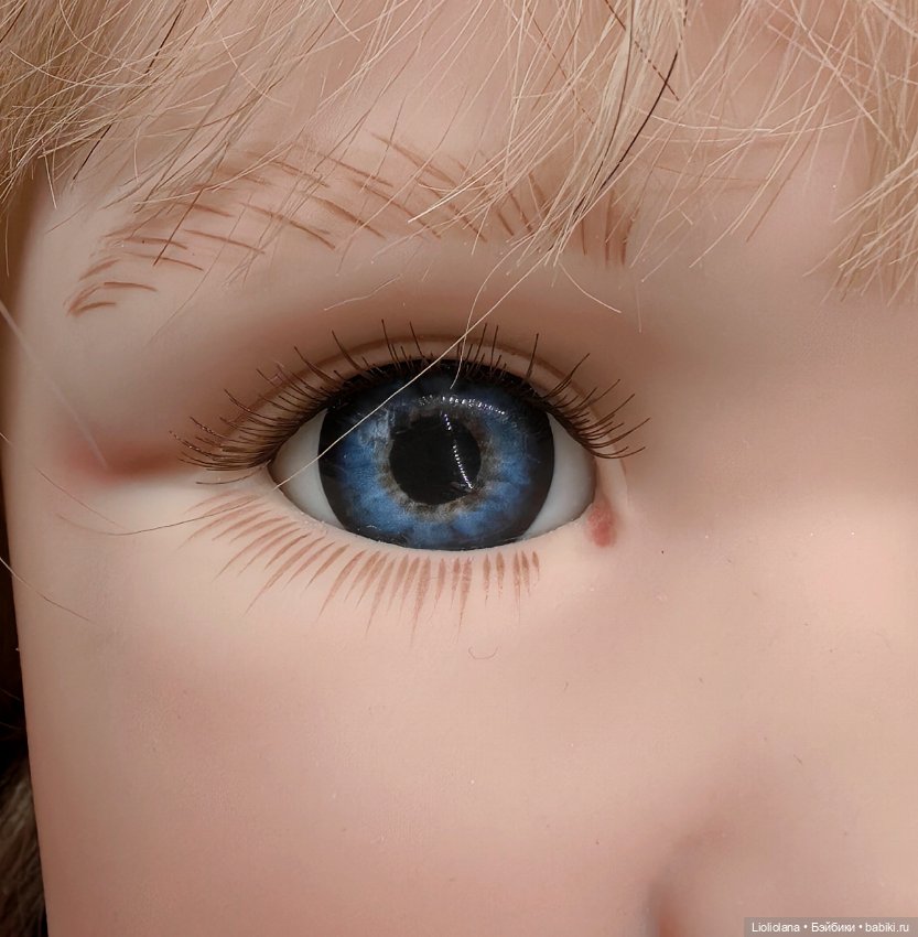 Виниловая малышка от Monika Peter-Leicht (фото 6)