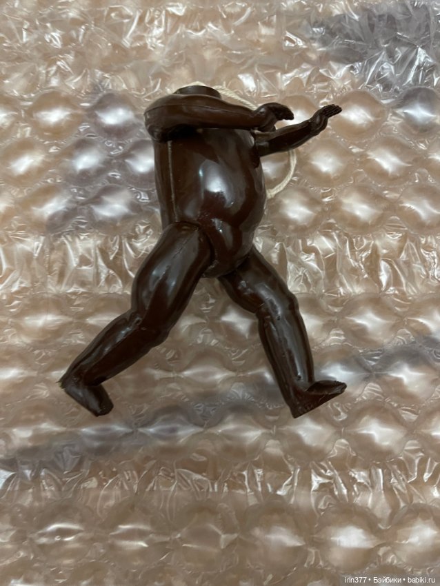 Маленькое пластикое тело черное