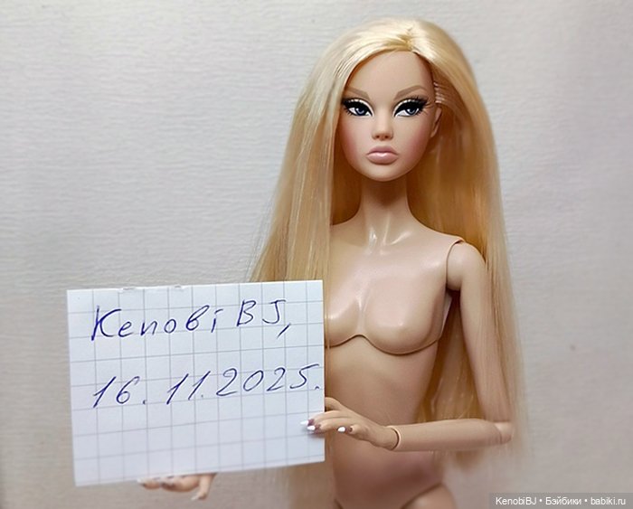 Продам Джину из сета "Covergirl: team GG" (фото 6)