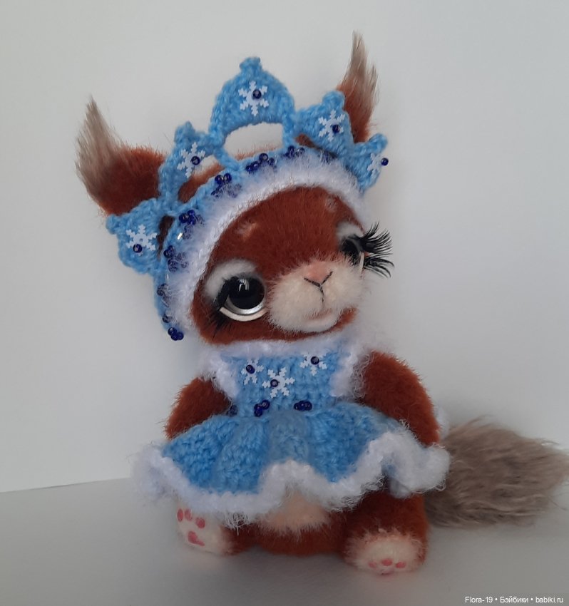 Белочка-Снегурочка — Авторские игрушки (фото 4)