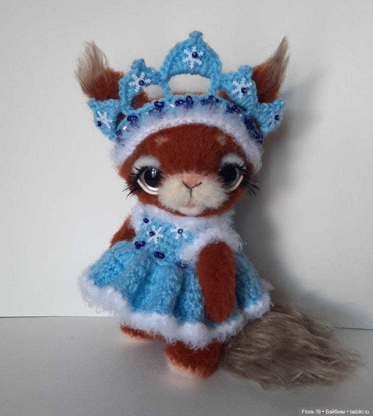 Белочка-Снегурочка — Авторские игрушки