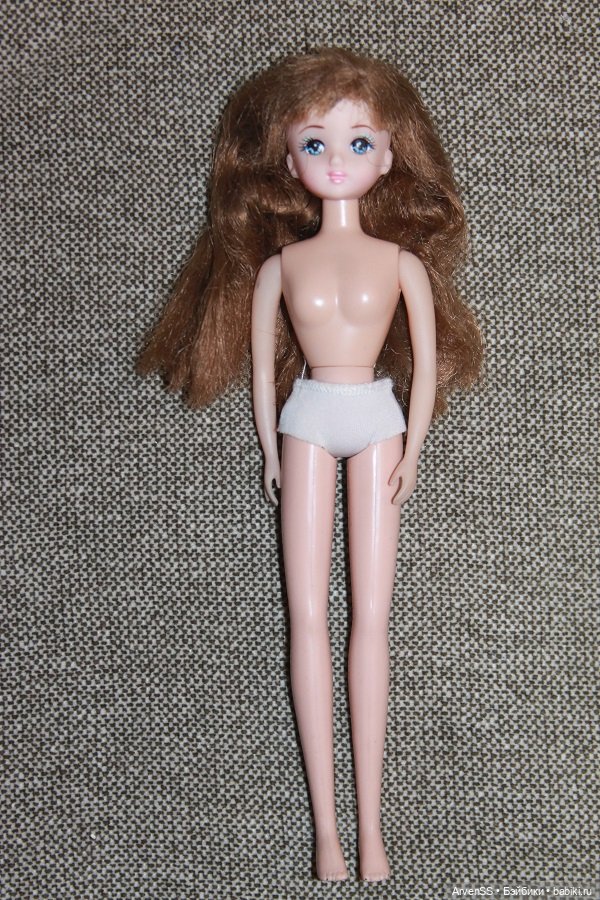 Подружка Ликки Мари компании Такара с нюансами