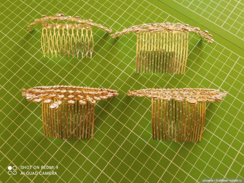 Металлические короны / диадемы на гребне со стразами Swarovski. Продажа лотом. Цена за все 4 штуки (фото 4)