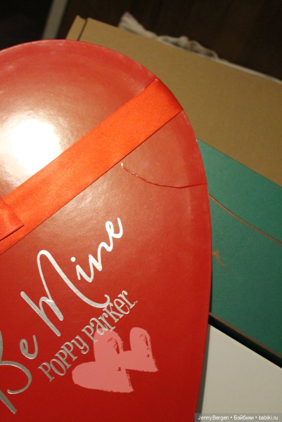 Коробка от Poppy Parker Be mine с шиппером (Integrity toys) (фото 5)