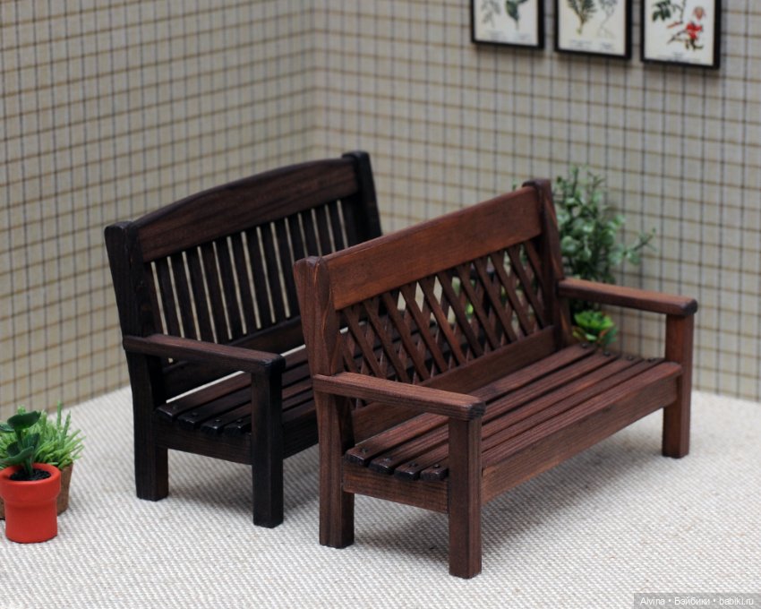 Маленькая скамеечка — Кукольная мебель (фото 8)