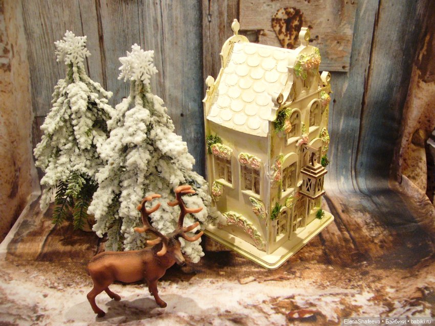 Красивый домик - светильник для кукол (фото 9)